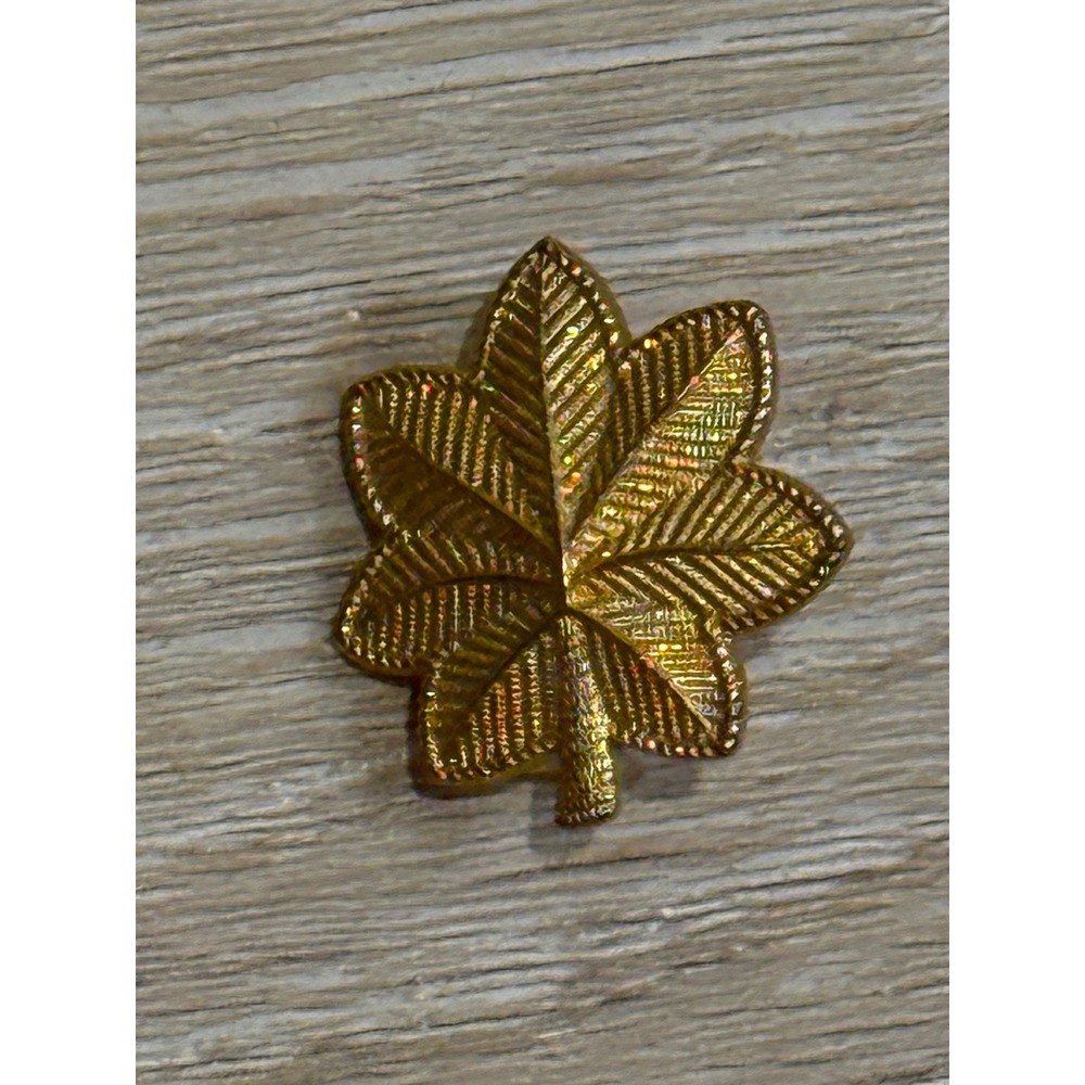Vintage US Military Major  Gold-Tone Oak Leaf Insignia Pin S21